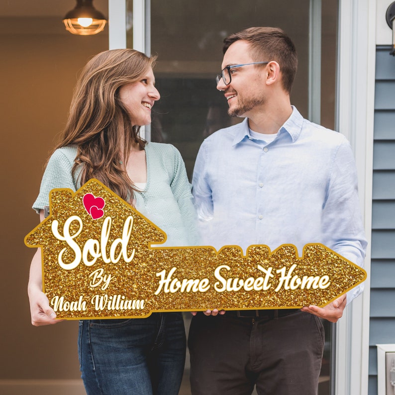 Personalized Real Estate Marketing Key Cutout Sign, Customized Realtor Social Media Photo Props, Realtor Key Sign, Customized Just Sold Key