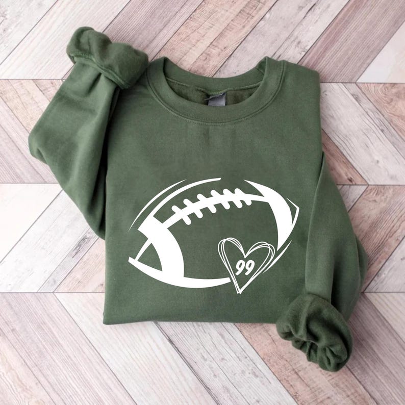 Football Heart Sweatshirt, Custom Football Mom Game Day SweatShirt, Women’s Football Season SweatShirt, Unisex Team Spirit SweatShirt