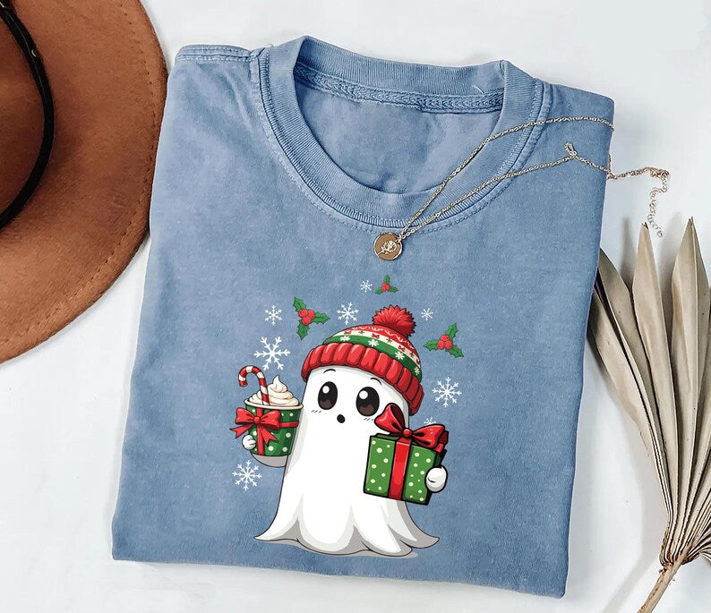 Ghost Santa Christmas Short Sleeve Shirt, Holiday Christmas Ghost Tee, Cute Xmas Spirit Short Sleeve Shirt